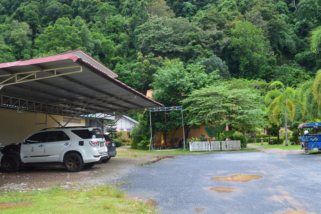 Rim Khao Resort Ko Lanta Exterior foto